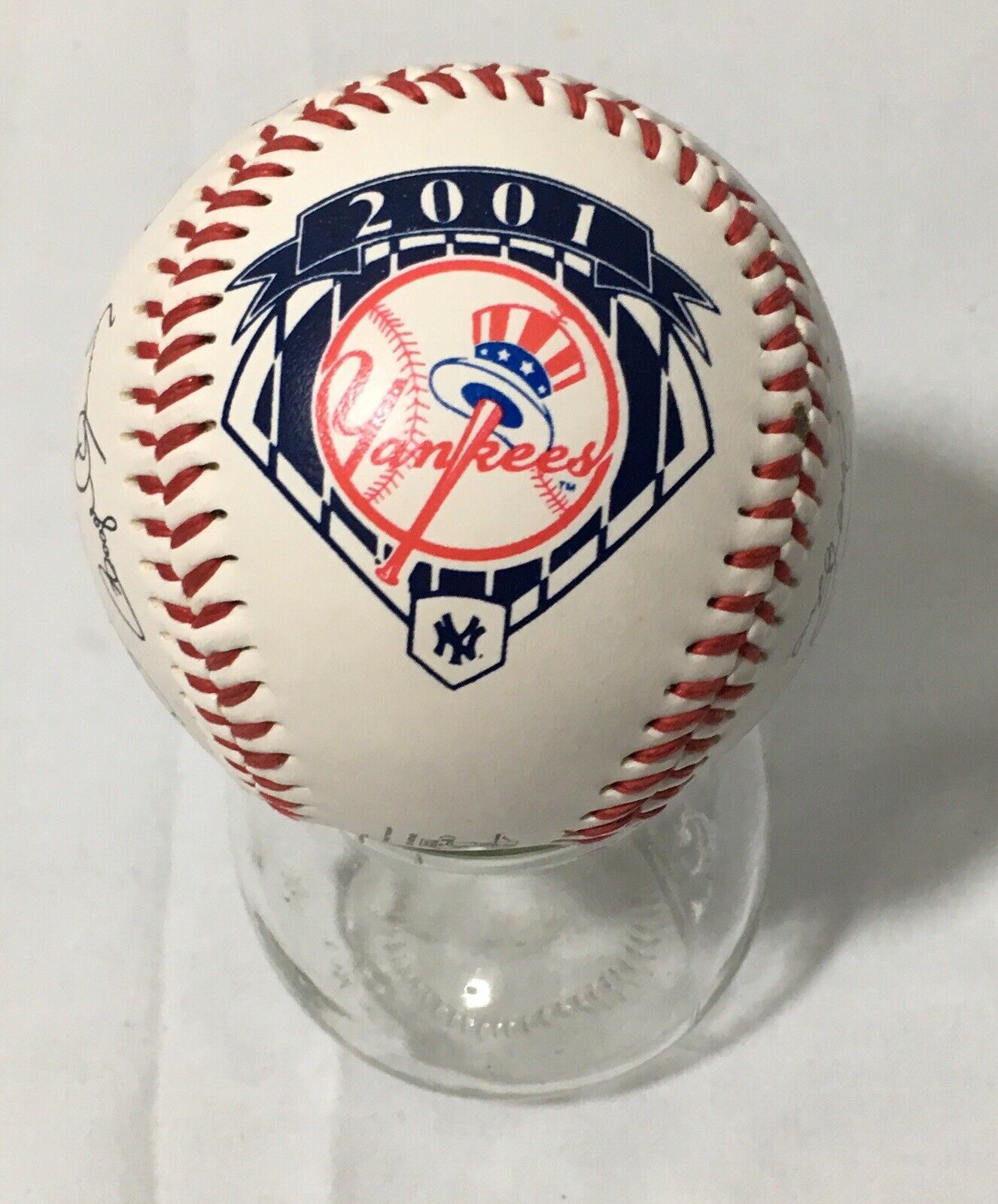 Lot Detail - 2001 NEW YORK YANKEES FACSIMILE SIGNED BASEBALL INCLUDES ...